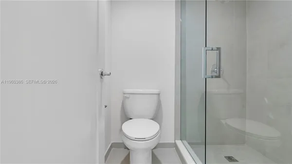 $4,111 | 555 Northeast 34th Street, Unit 1710, Miami, FL 33137