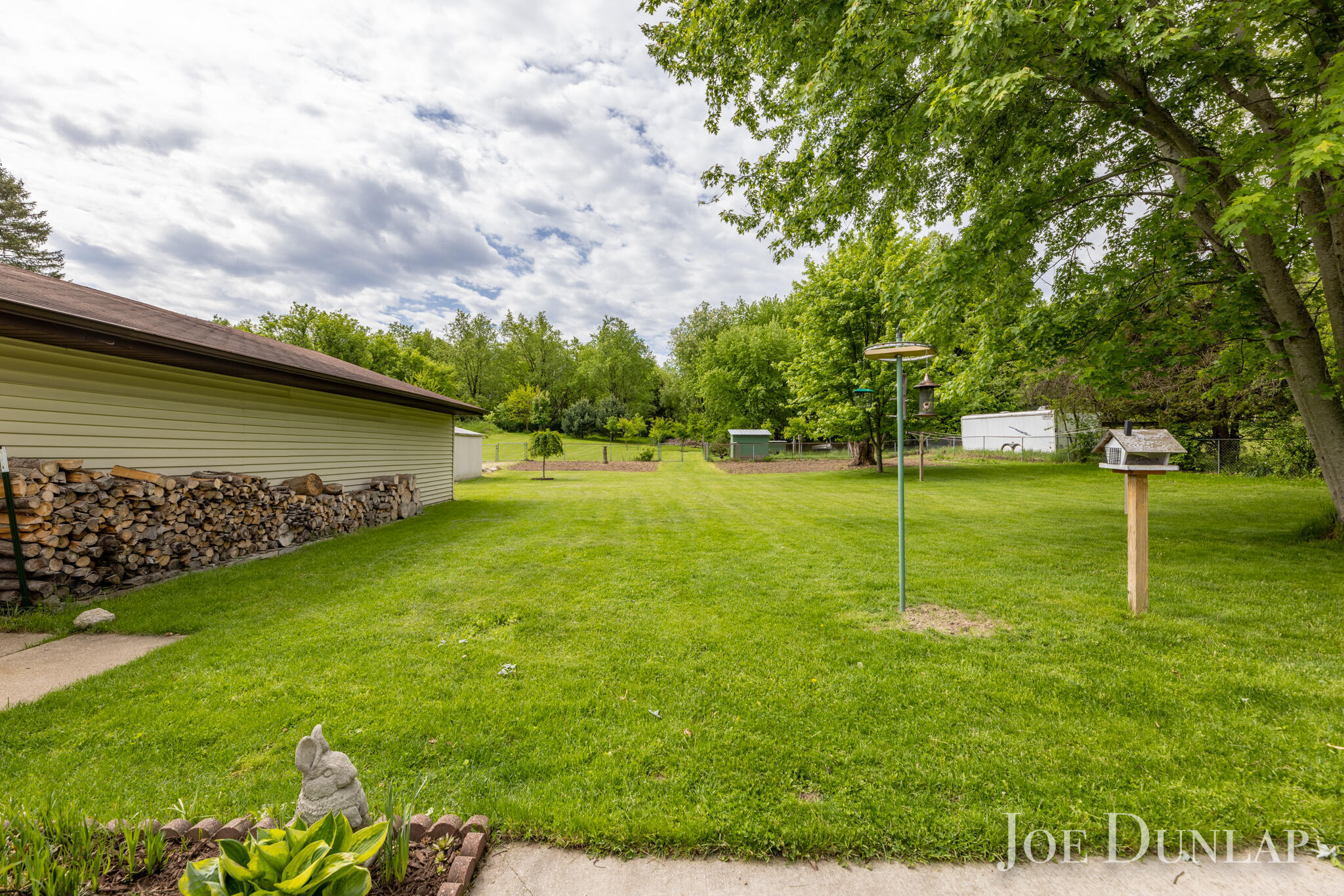 902 10 Mile Road Northwest Sparta, MI 49345 - Photo 5 of 25 5