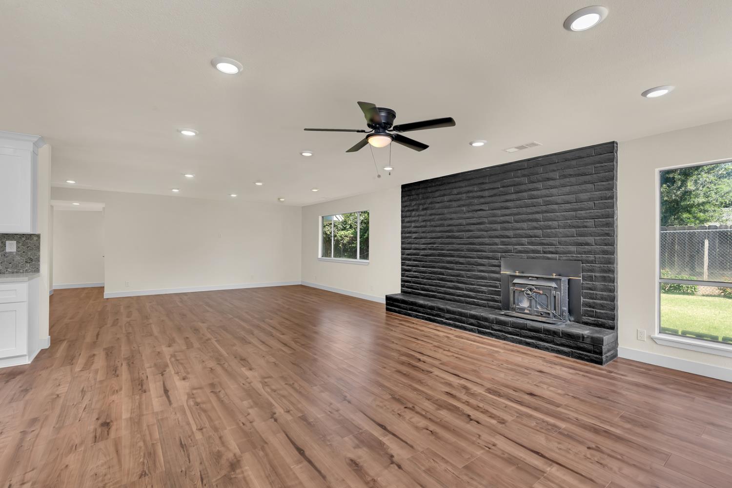 1011 Oregon Drive Merced, CA 95340 - Photo 11 of 42