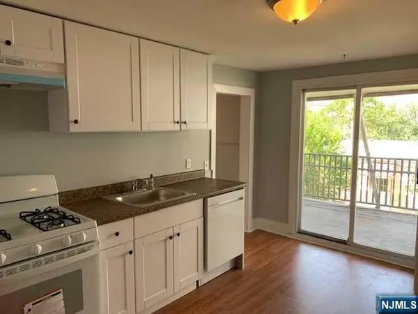 $925,000 | 214 William Street, Harrison, NJ 07029