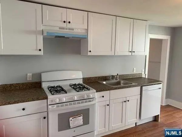 $925,000 | 214 William Street, Harrison, NJ 07029