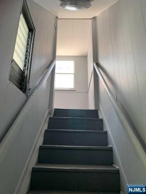 214 William Street Harrison, NJ 07029 - Photo 17 of 37