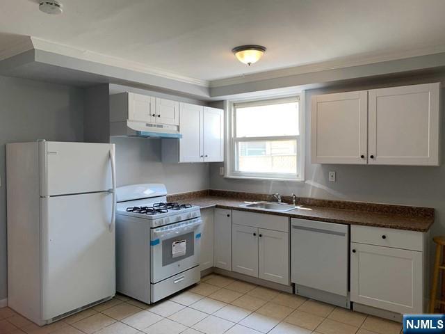 214 William Street Harrison, NJ 07029 - Photo 18 of 37