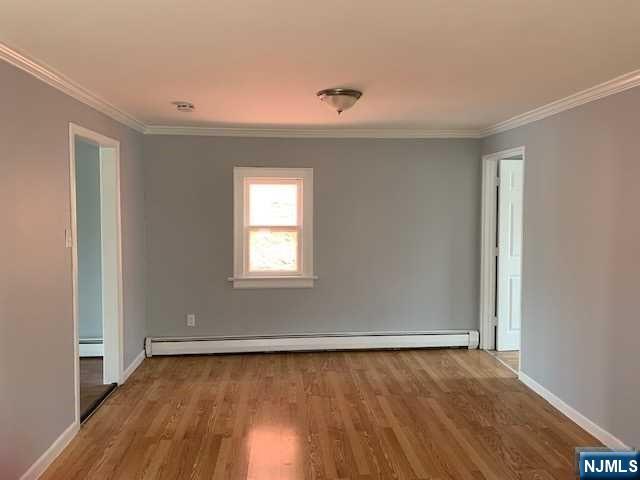 214 William Street Harrison, NJ 07029 - Photo 5 of 37