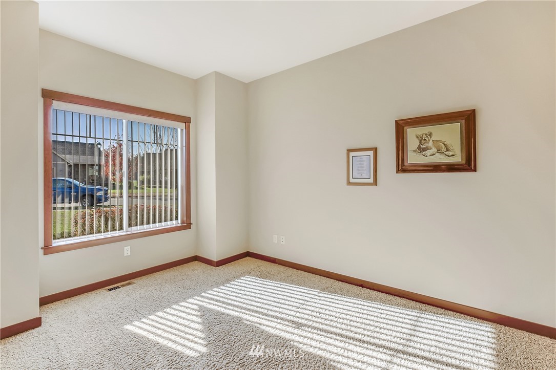 816 Red Maple Loop Everson, WA 98247 - Photo 3 of 22 a view of an empty room with a window
