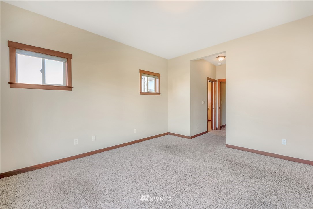 816 Red Maple Loop Everson, WA 98247 - Photo 9 of 22 a view of an empty room