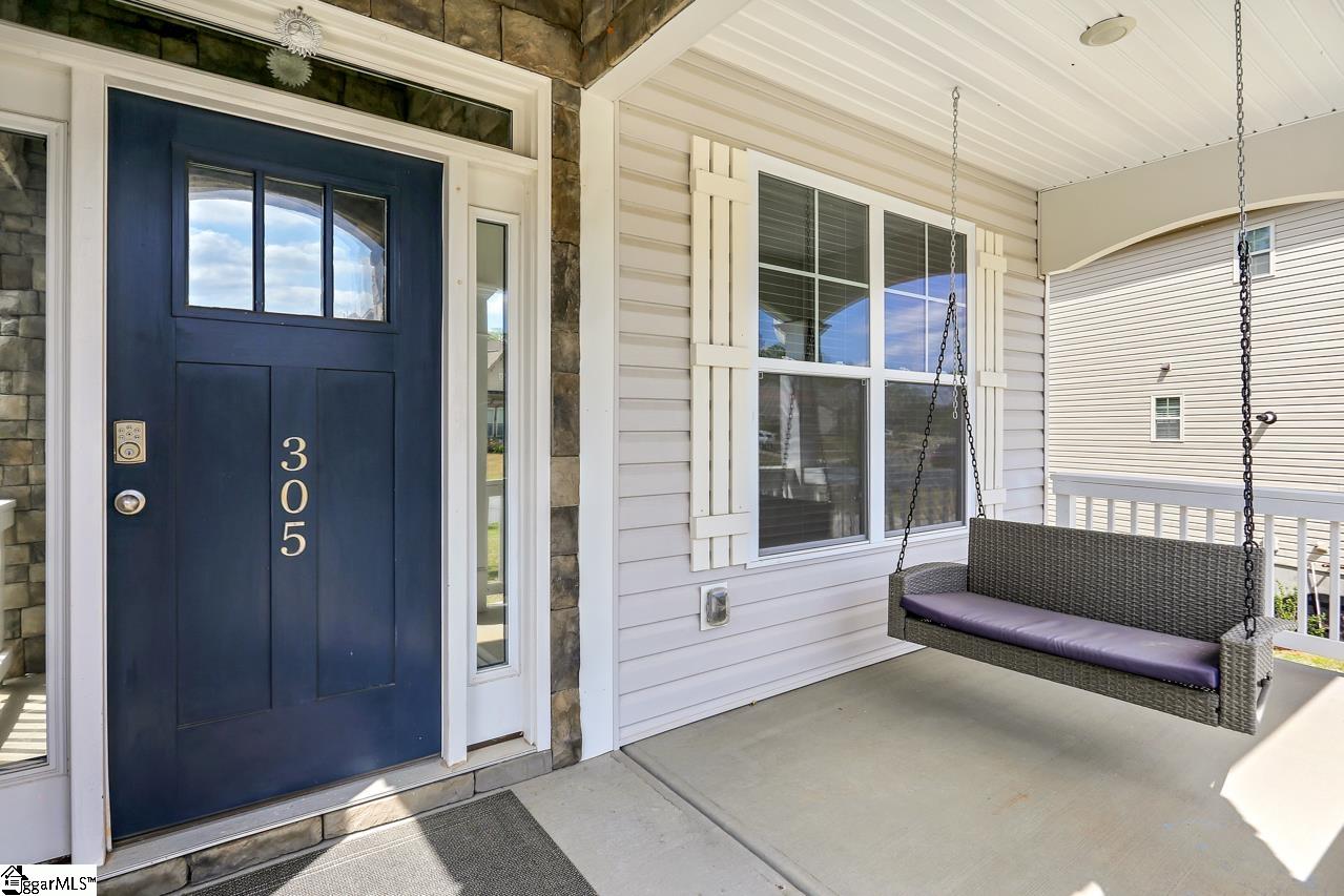 305 Wildflower Road Easley, SC 29642 - Photo 3 of 35