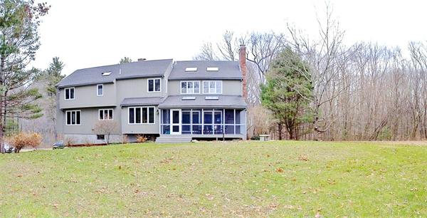 45 Maple Street Sherborn, MA 01770 - Photo 20 of 20 Gallery Image 20