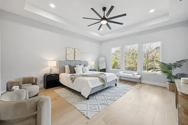 $1,090,000 | 2415 Valley View Drive, Cedar Hill, TX 75104