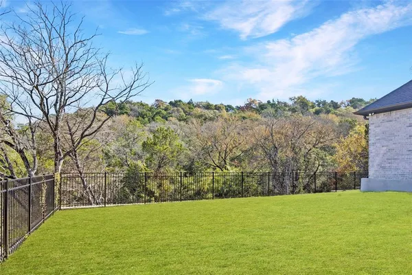 $1,090,000 | 2415 Valley View Drive, Cedar Hill, TX 75104