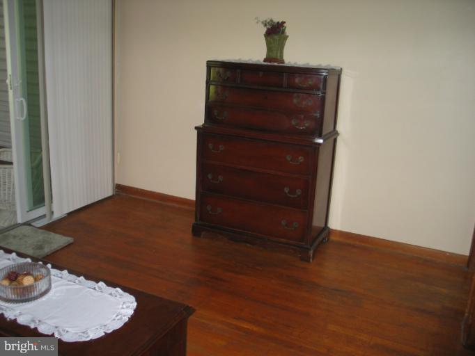 8541 Bay Road Pasadena, MD 21122 - Photo 9 of 28 Bedroom 3