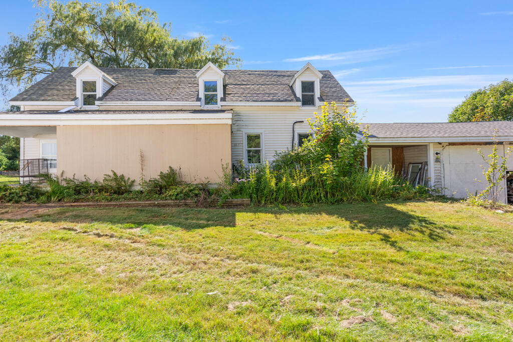 2 Shawnee View Lane Casco, ME 04015 - Photo 7 of 21 Front