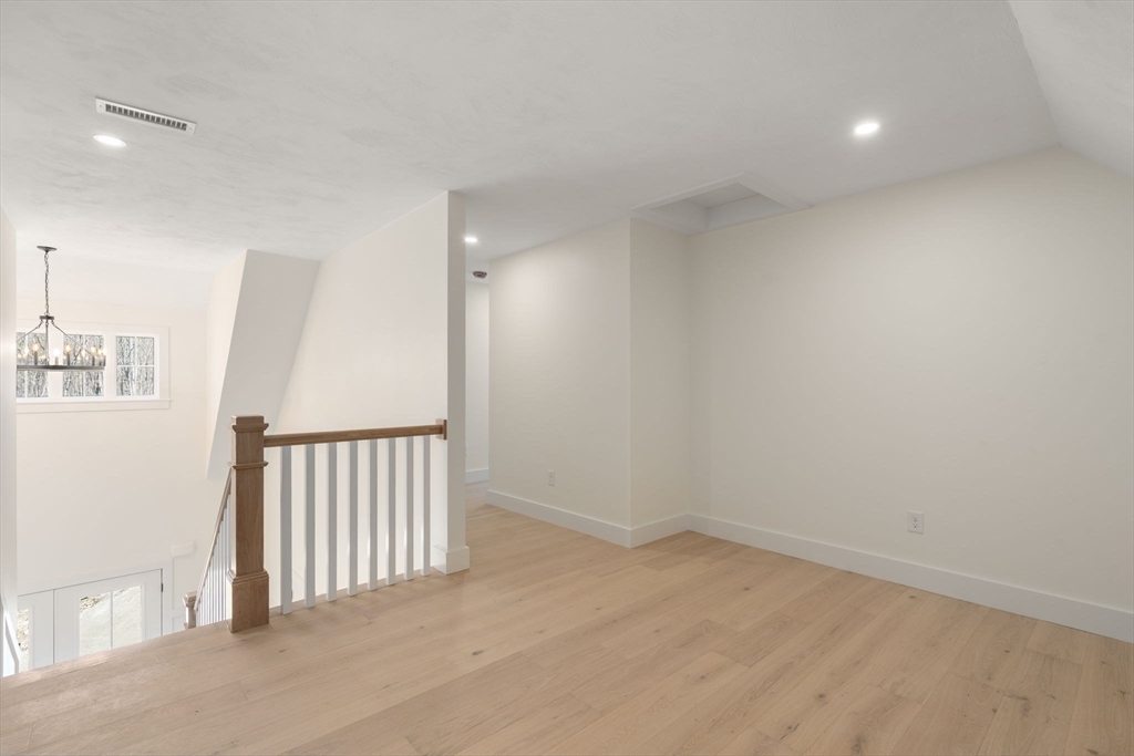 306 Fisher Road Holden, MA 01520 - Photo 22 of 33