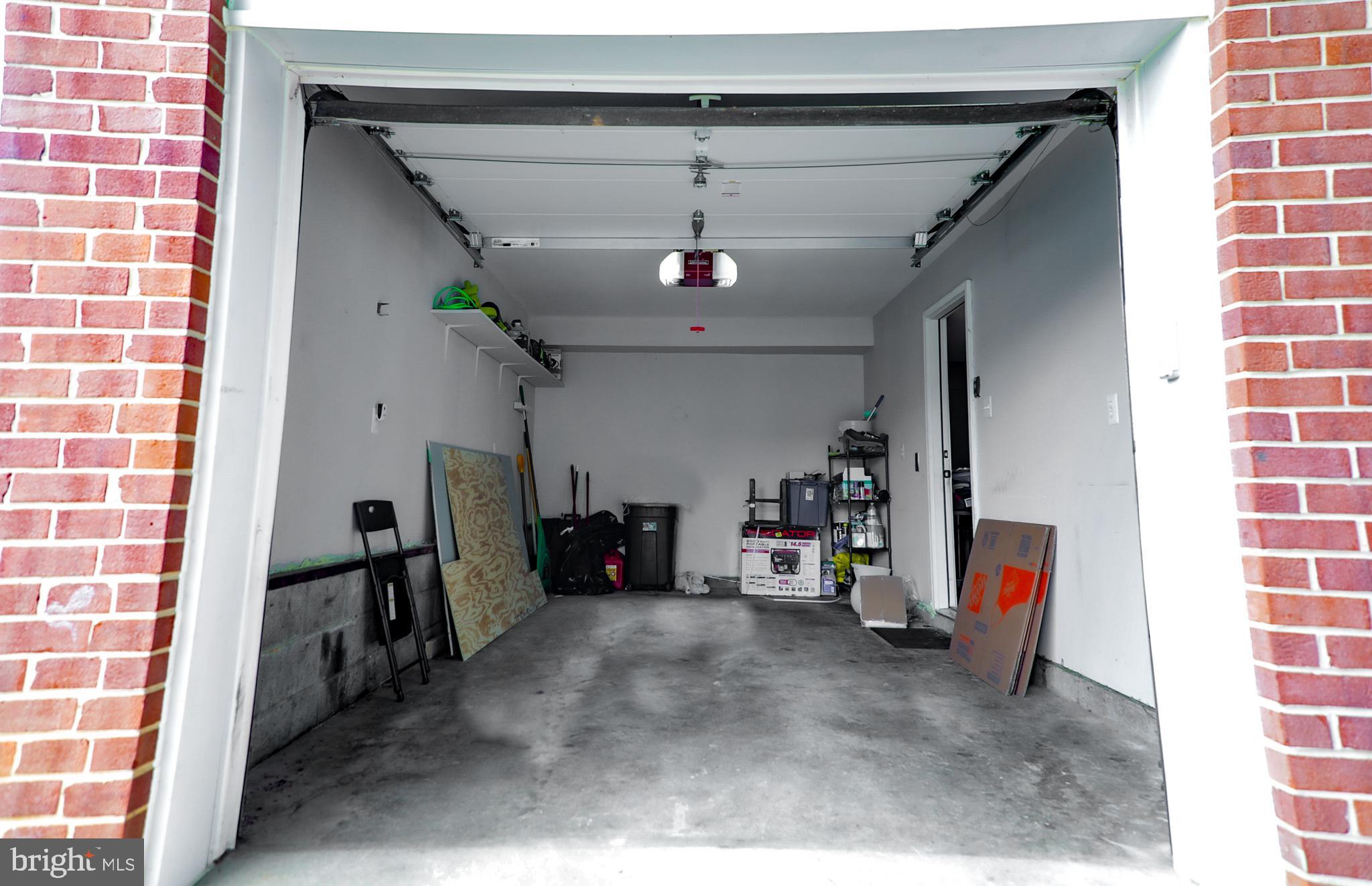 3918 Winlee Road Randallstown, MD 21133 - Photo 3 of 39 Garage