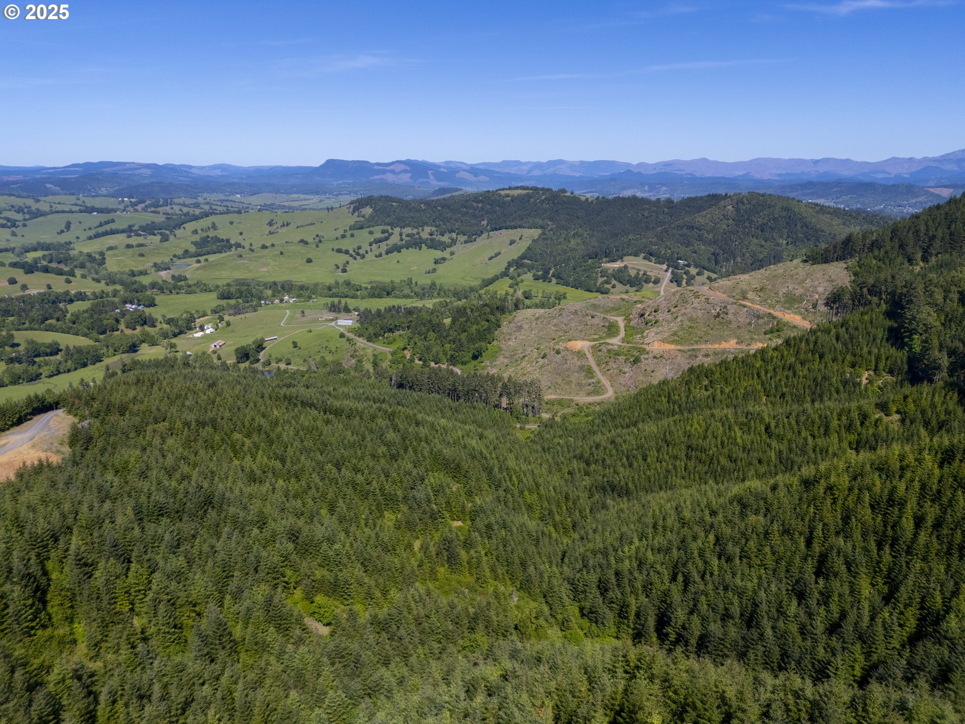 Green Valley Road Oakland, OR 97462 - Photo 1 of 21 Gallery Image 1
