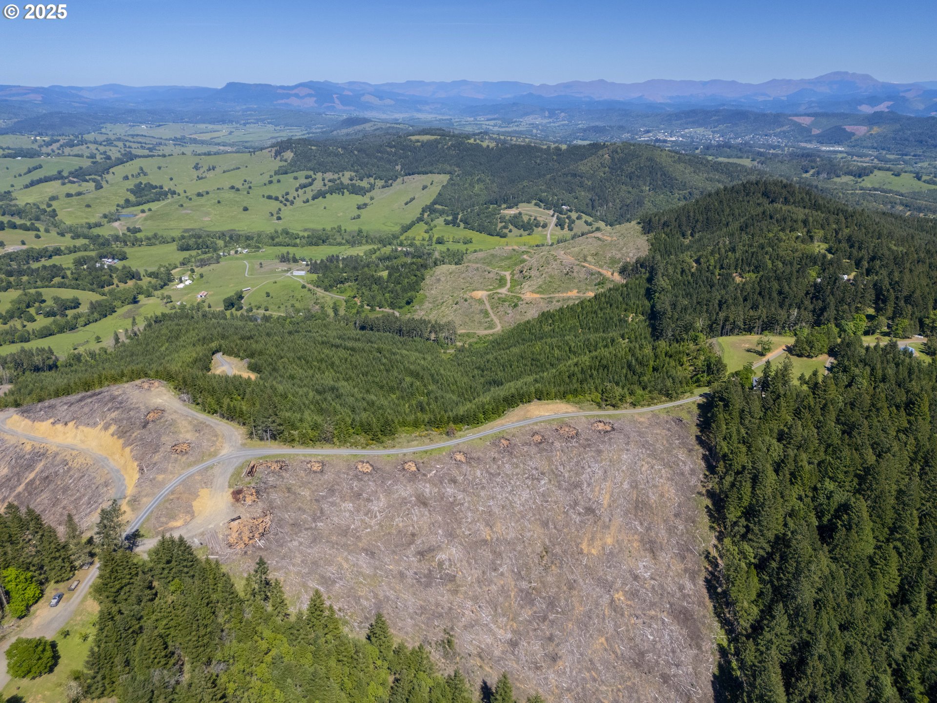 Green Valley Road Oakland, OR 97462 - Photo 7 of 21 Gallery Image 7