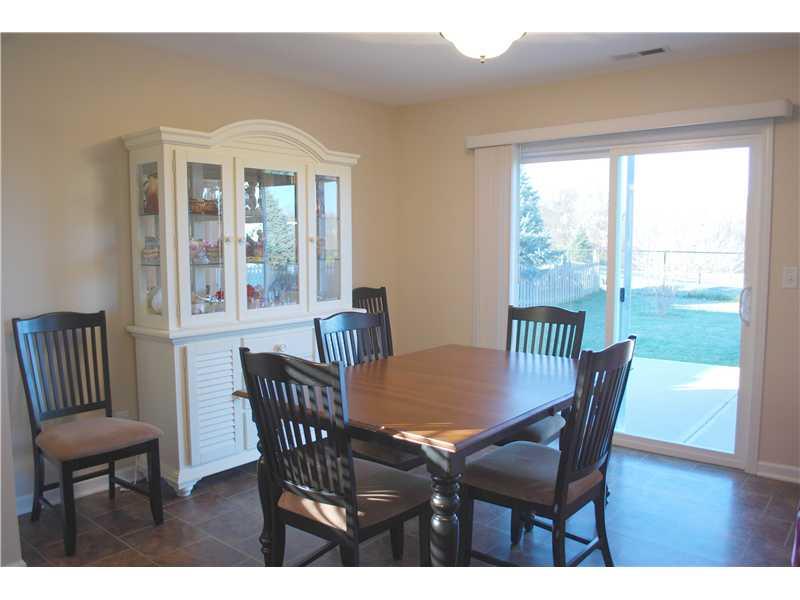 10486 Silver Ridge Circle Fishers, IN 46250 - Photo 11 of 24 Gallery Image 11