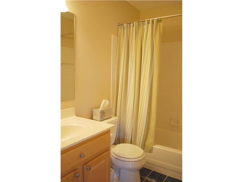 10486 Silver Ridge Circle Fishers, IN 46250 - Photo 17 of 24 Gallery Image 17