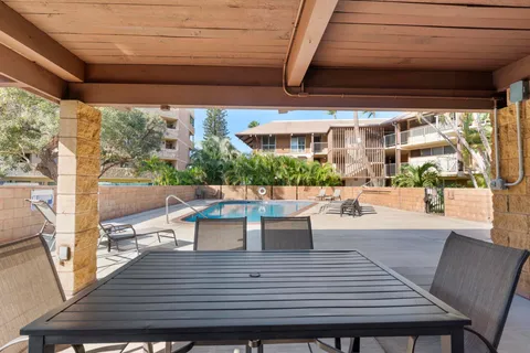 $949,000 | 1002 South Kihei Road, Unit 114, Kihei, HI 96753