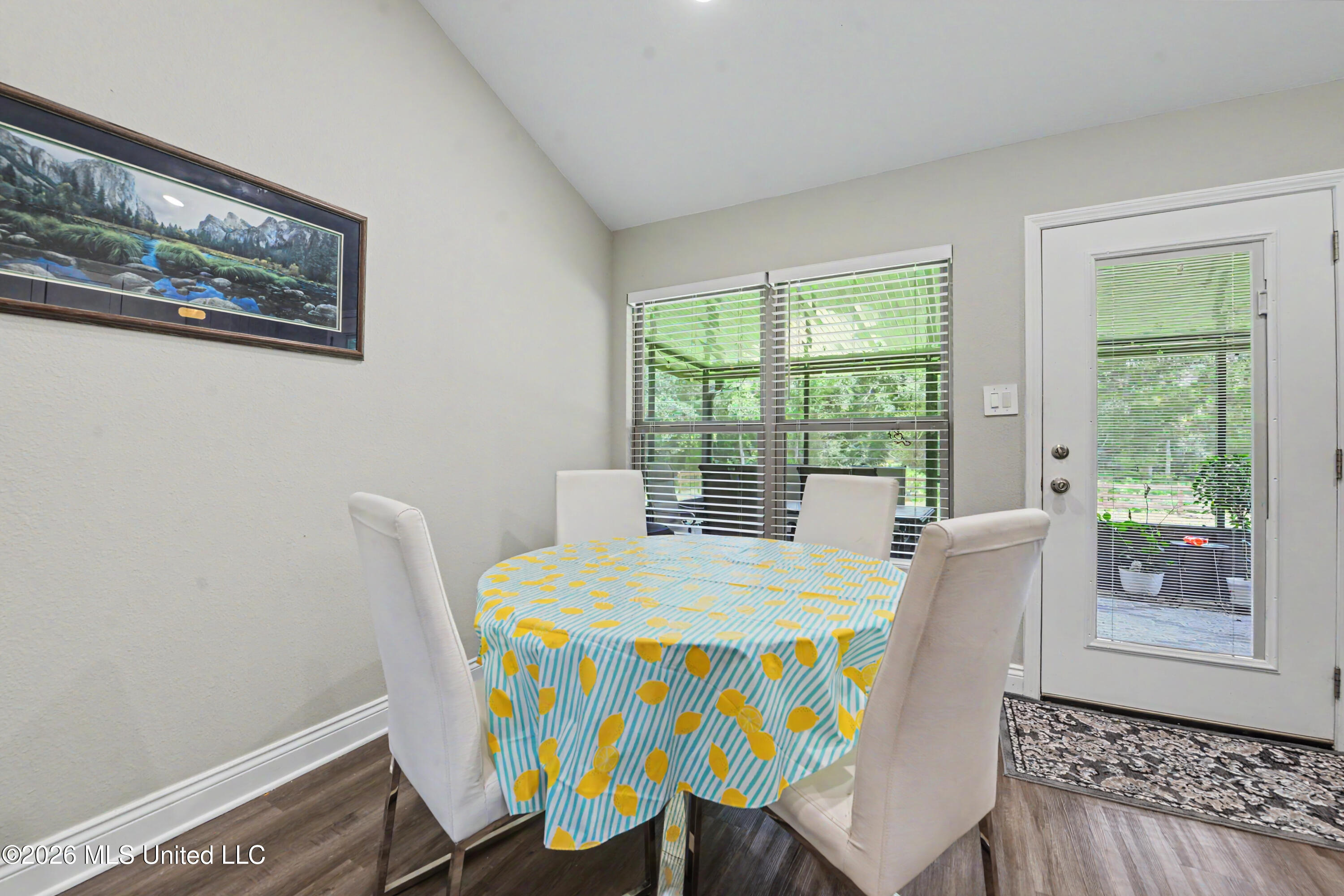 90 Hunters Trace Picayune, MS 39466 - Photo 10 of 24 010