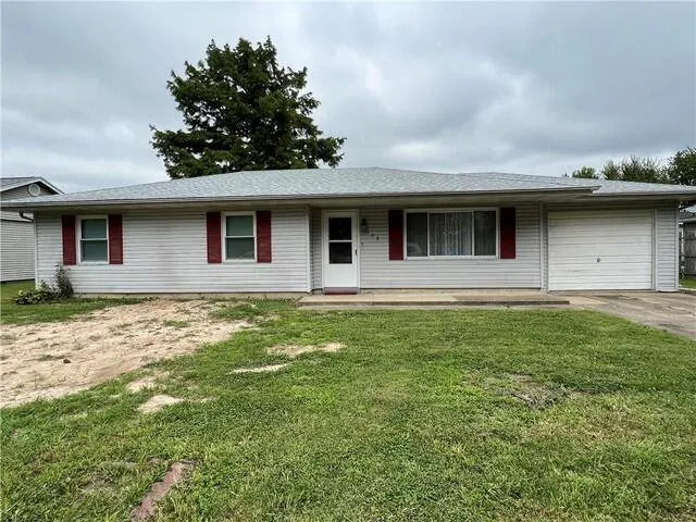 $111,000 | 102 West Mt Vernon Avenue, Effingham, IL 62401