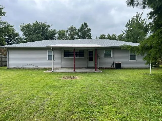 $111,000 | 102 West Mt Vernon Avenue, Effingham, IL 62401