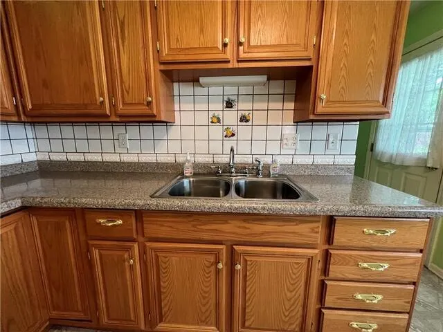 $111,000 | 102 West Mt Vernon Avenue, Effingham, IL 62401