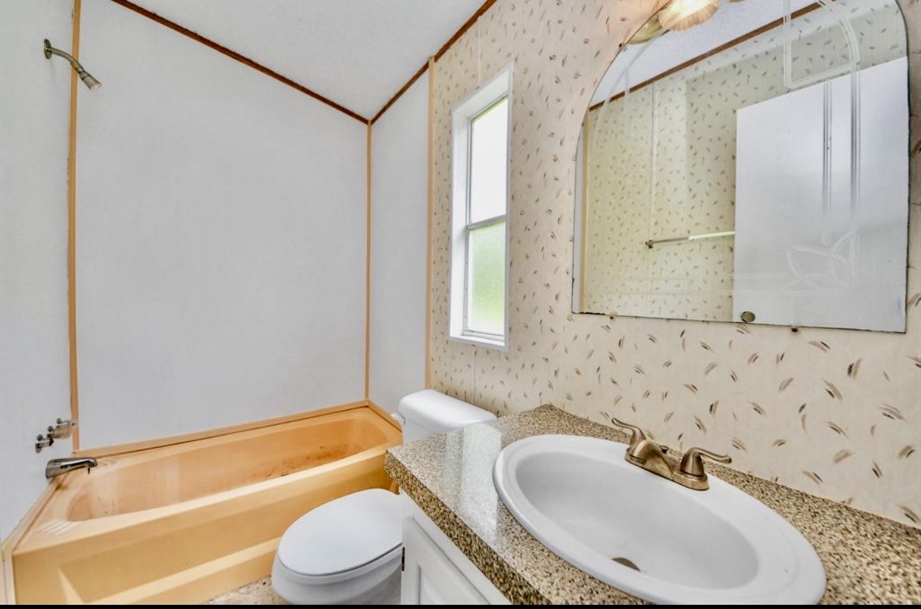 13891 Creighton Road Conroe, TX 77302 - Photo 13 of 29