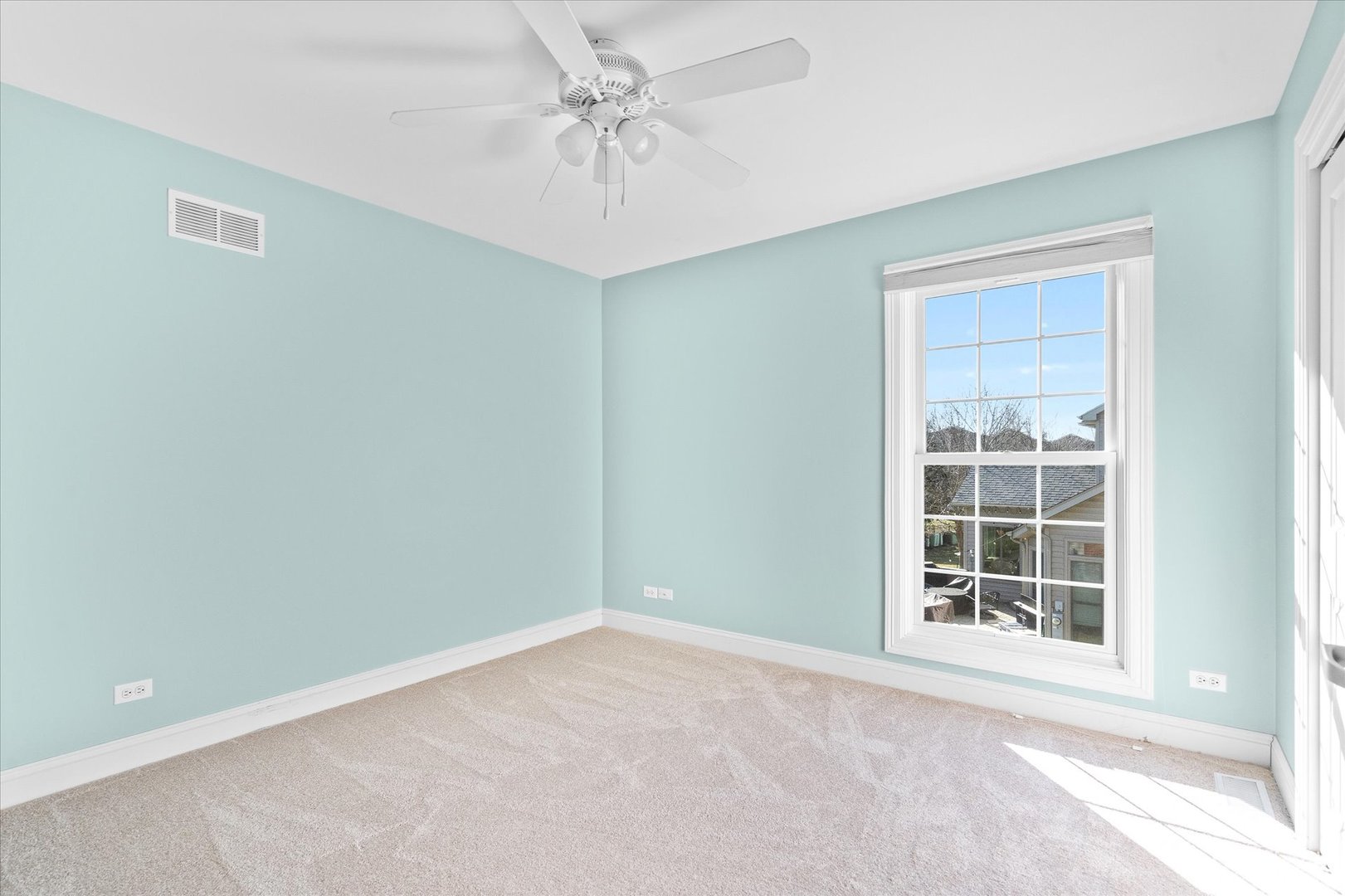 3712 Grassmere Road Naperville, IL 60564 - Photo 21 of 45 Gallery Image 21