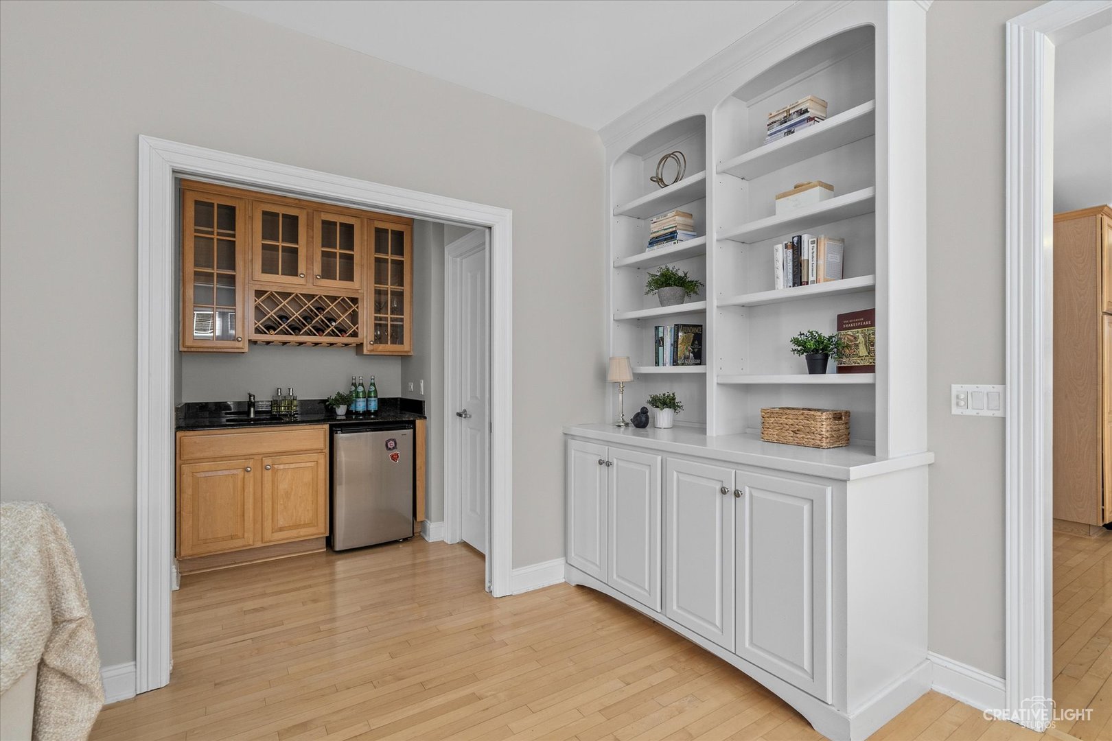 3712 Grassmere Road Naperville, IL 60564 - Photo 5 of 45 Gallery Image 5