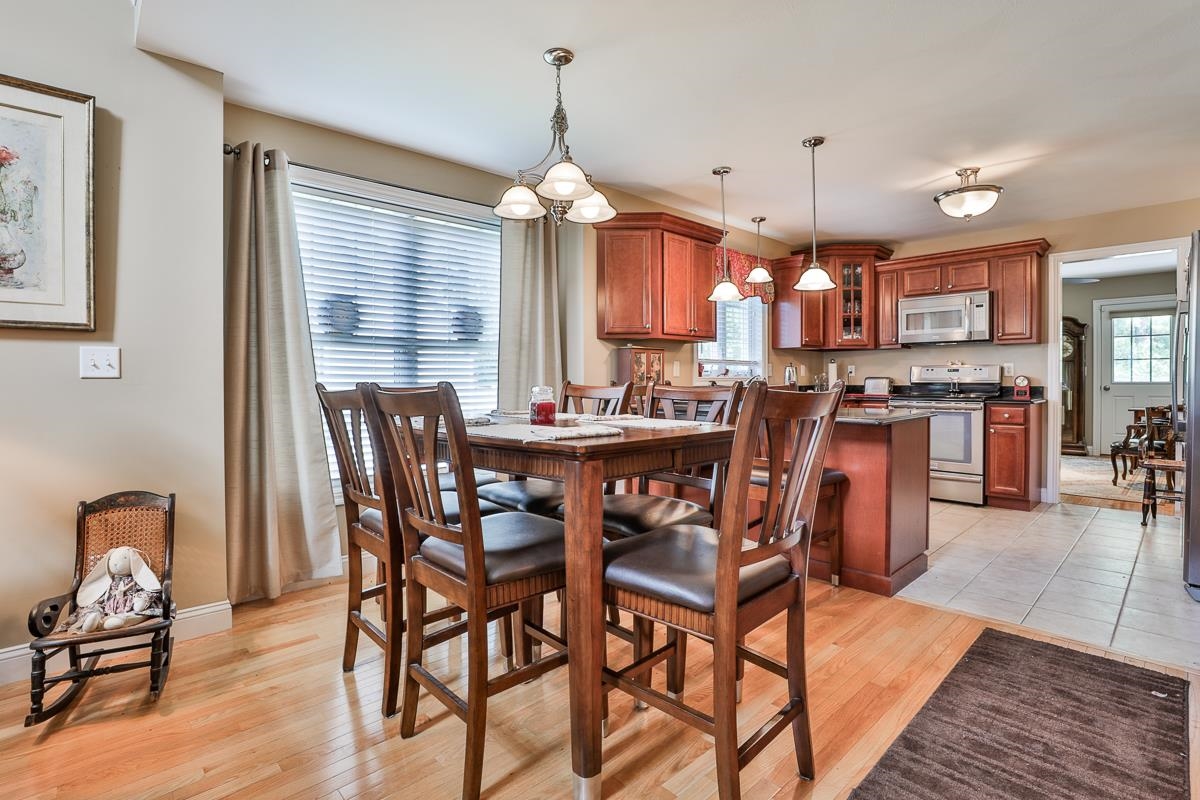 12 Settlers Way Pelham, NH 03076 - Photo 14 of 33