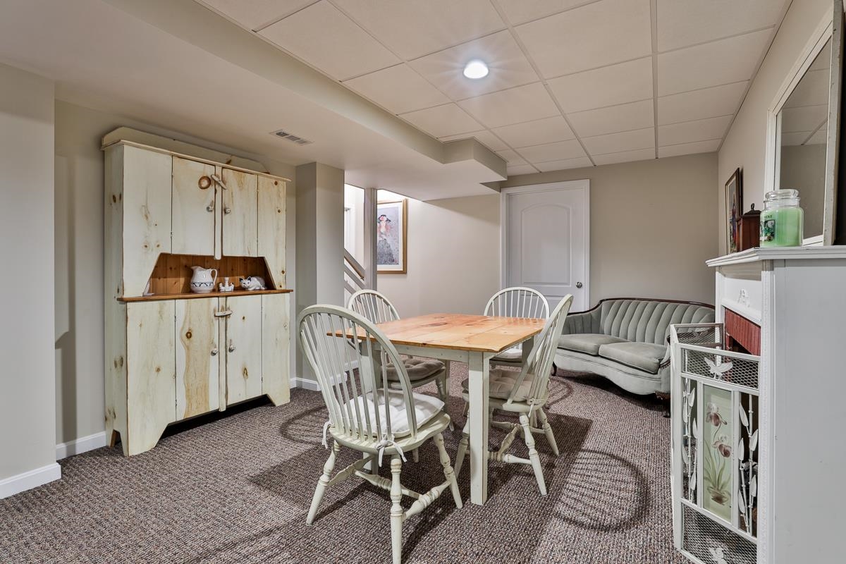 12 Settlers Way Pelham, NH 03076 - Photo 29 of 33