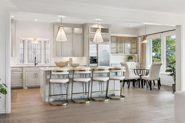 $850,000 | 435 Columbia Drive, Rockwall, TX 75032