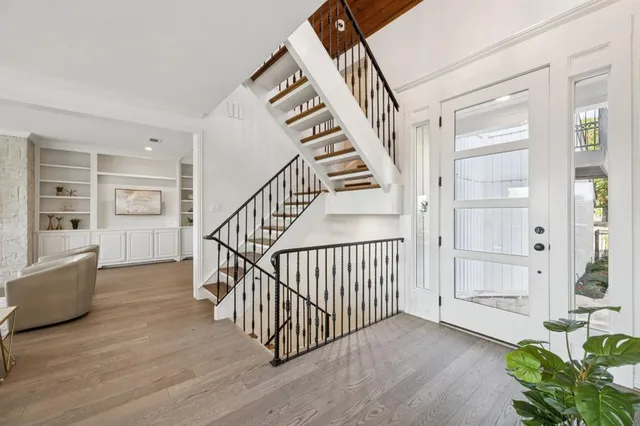 $850,000 | 435 Columbia Drive, Rockwall, TX 75032