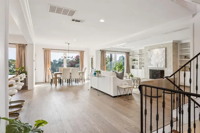 $850,000 | 435 Columbia Drive, Rockwall, TX 75032