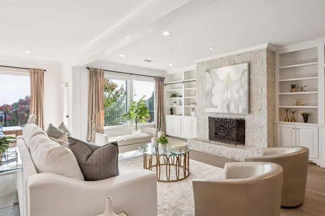 $850,000 | 435 Columbia Drive, Rockwall, TX 75032