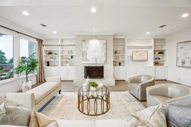 $850,000 | 435 Columbia Drive, Rockwall, TX 75032