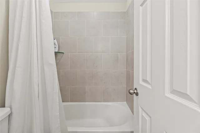 $3,200 | 9710 Messina Crest Court, Richmond, TX 77406