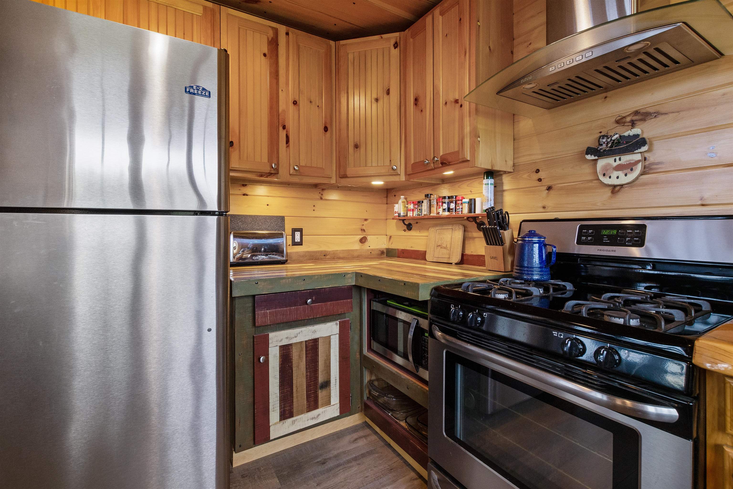 127 Bennett Hill Road Colebrook, NH 03576 - Photo 17 of 35