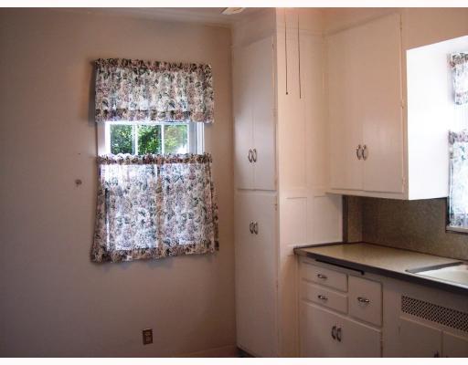 153 Conestoga Road Penn Hills, PA 15235 - Photo 5 of 18 Kitchen.