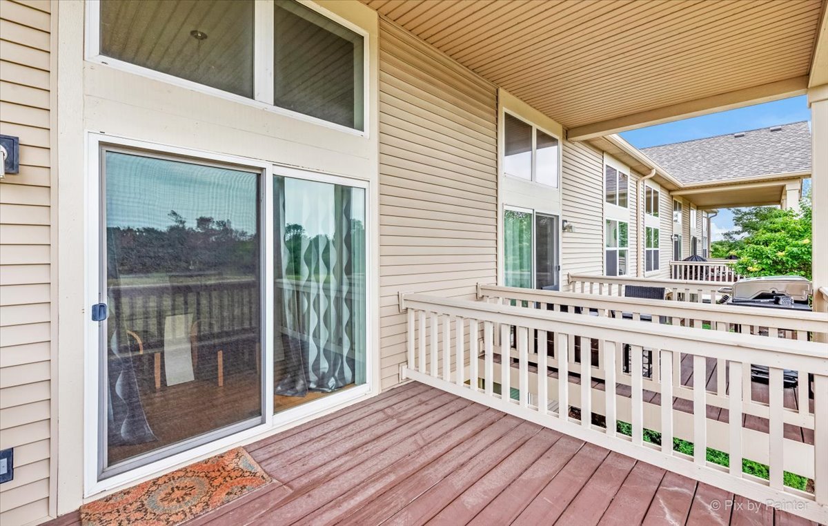 941 Oak Ridge Boulevard Elgin, IL 60120 - Photo 26 of 28