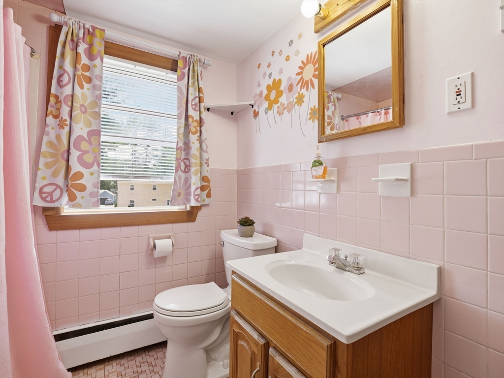 36 Bridge Street Billerica, MA 01821 - Photo 8 of 42