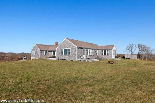 $10,950,000 | 16 Shotnaigher Lane, Chilmark, MA 02535