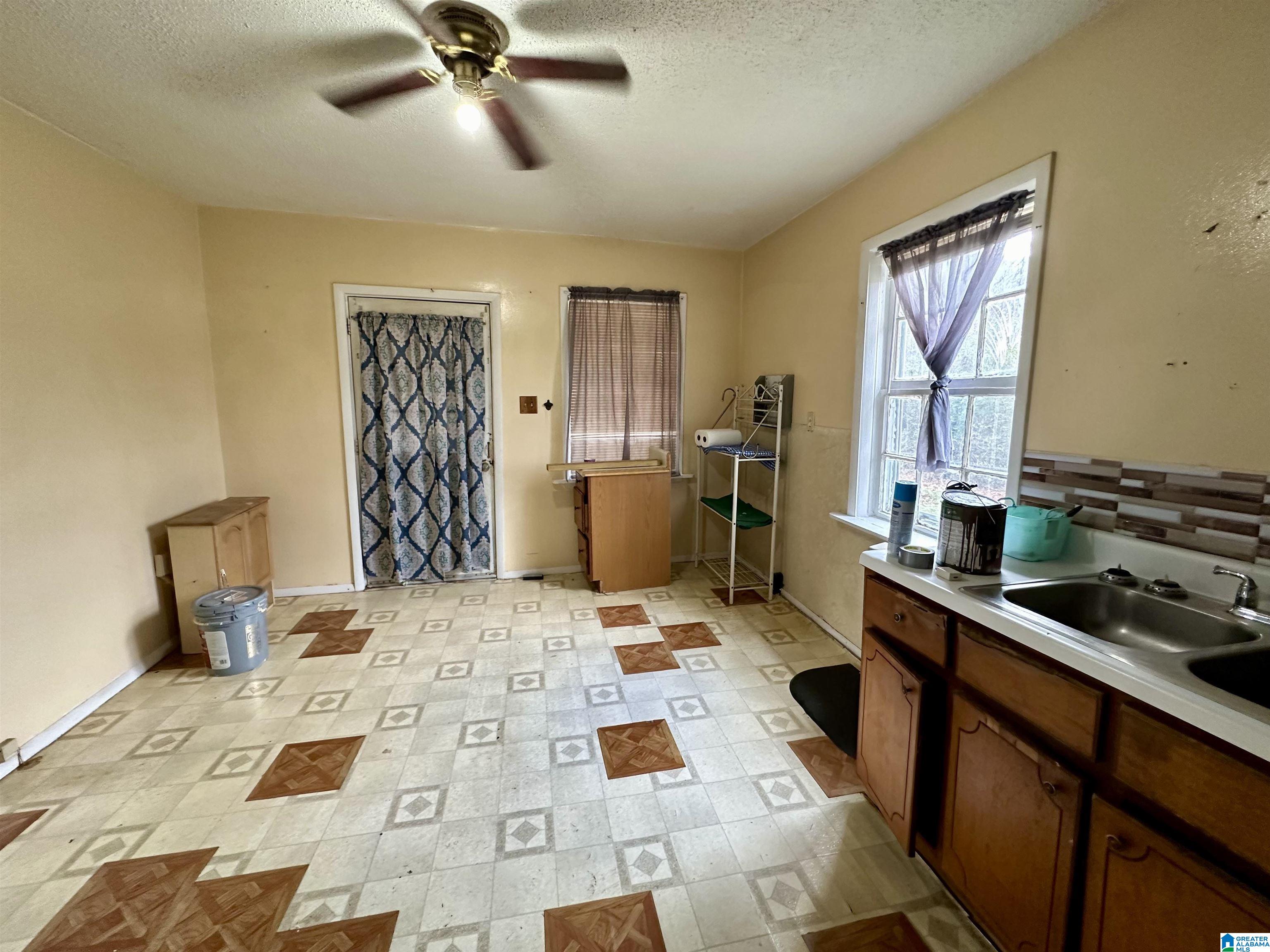 219 Fulton Gap Road Sylacauga, AL 35150 - Photo 13 of 28 Gallery Image 13