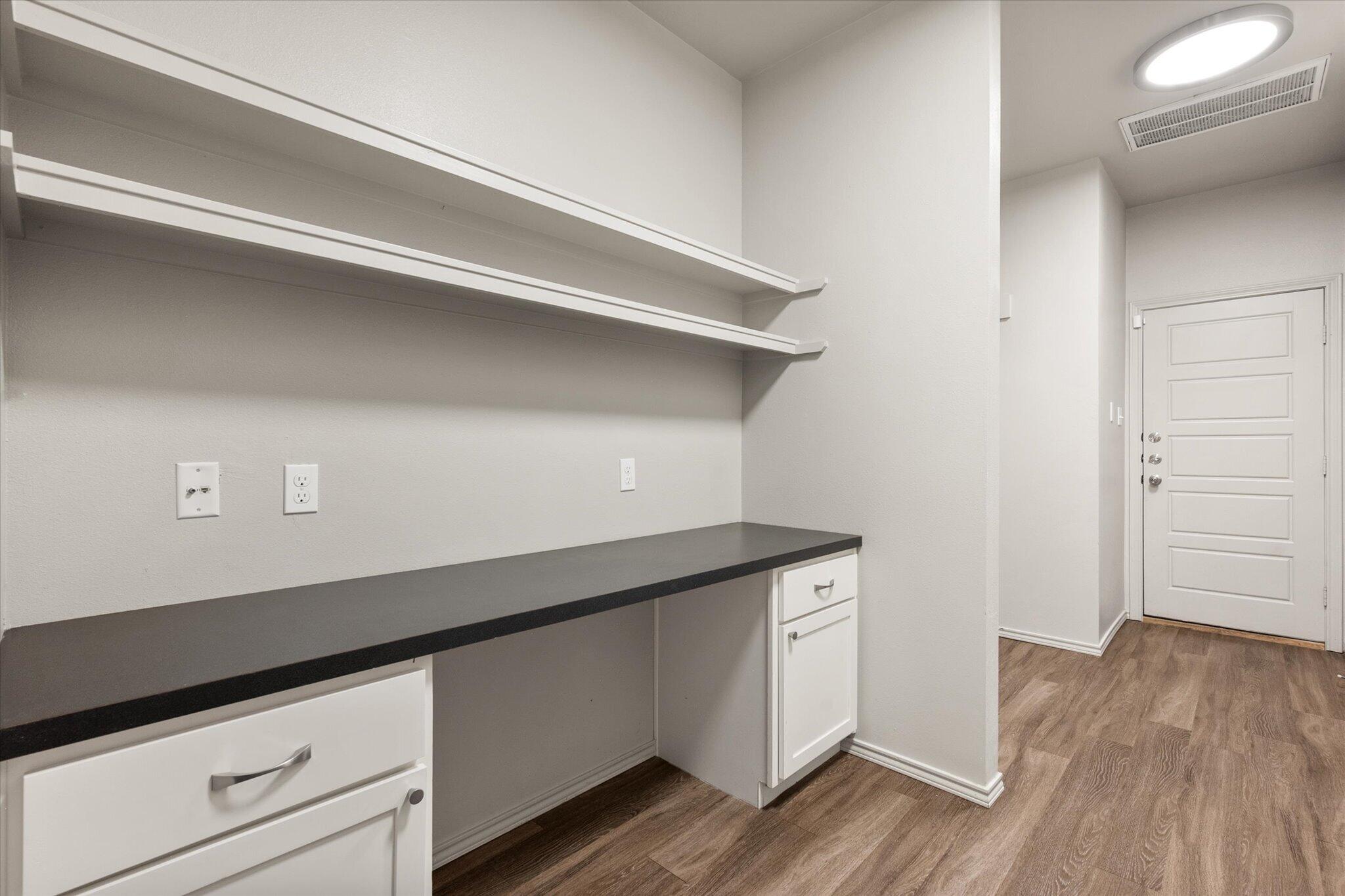 2119 10th Street Lubbock, TX 79401 - Photo 23 of 27 21-2119 10th St6102