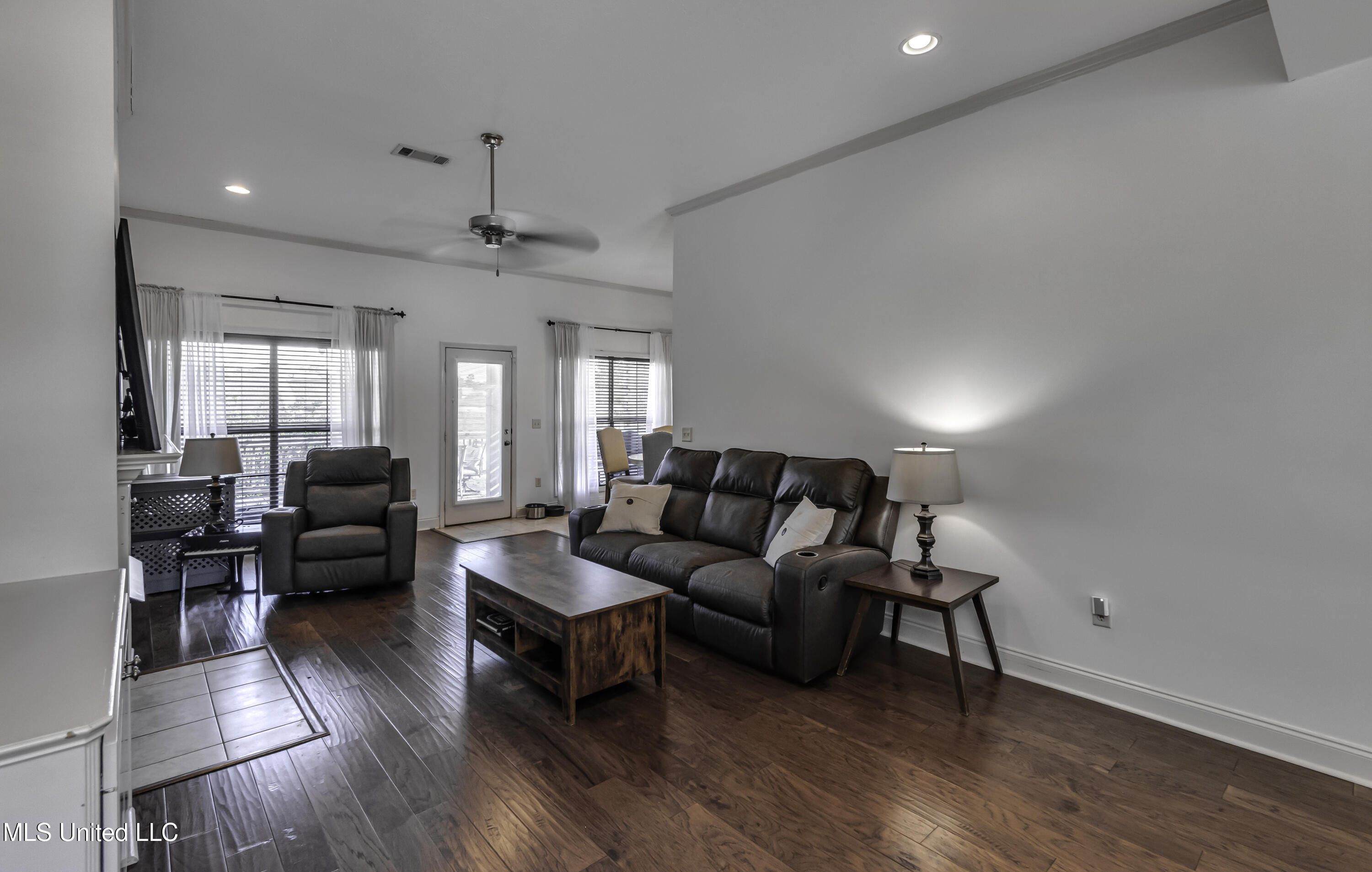 503 Springhill Place Brandon, MS 39047 - Photo 5 of 40 503 Spring Hill Place--12