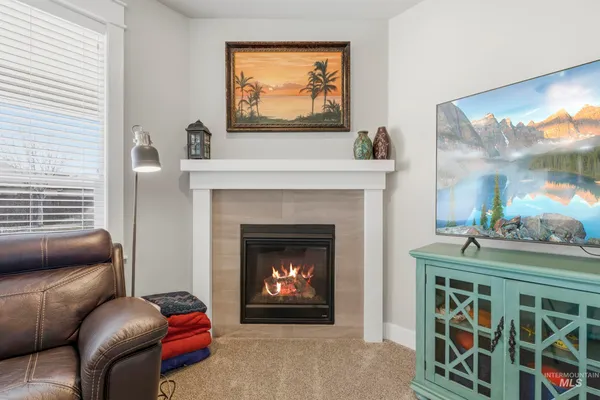 $825,000 | 1086 North Redspire Avenue, Star, ID 83669