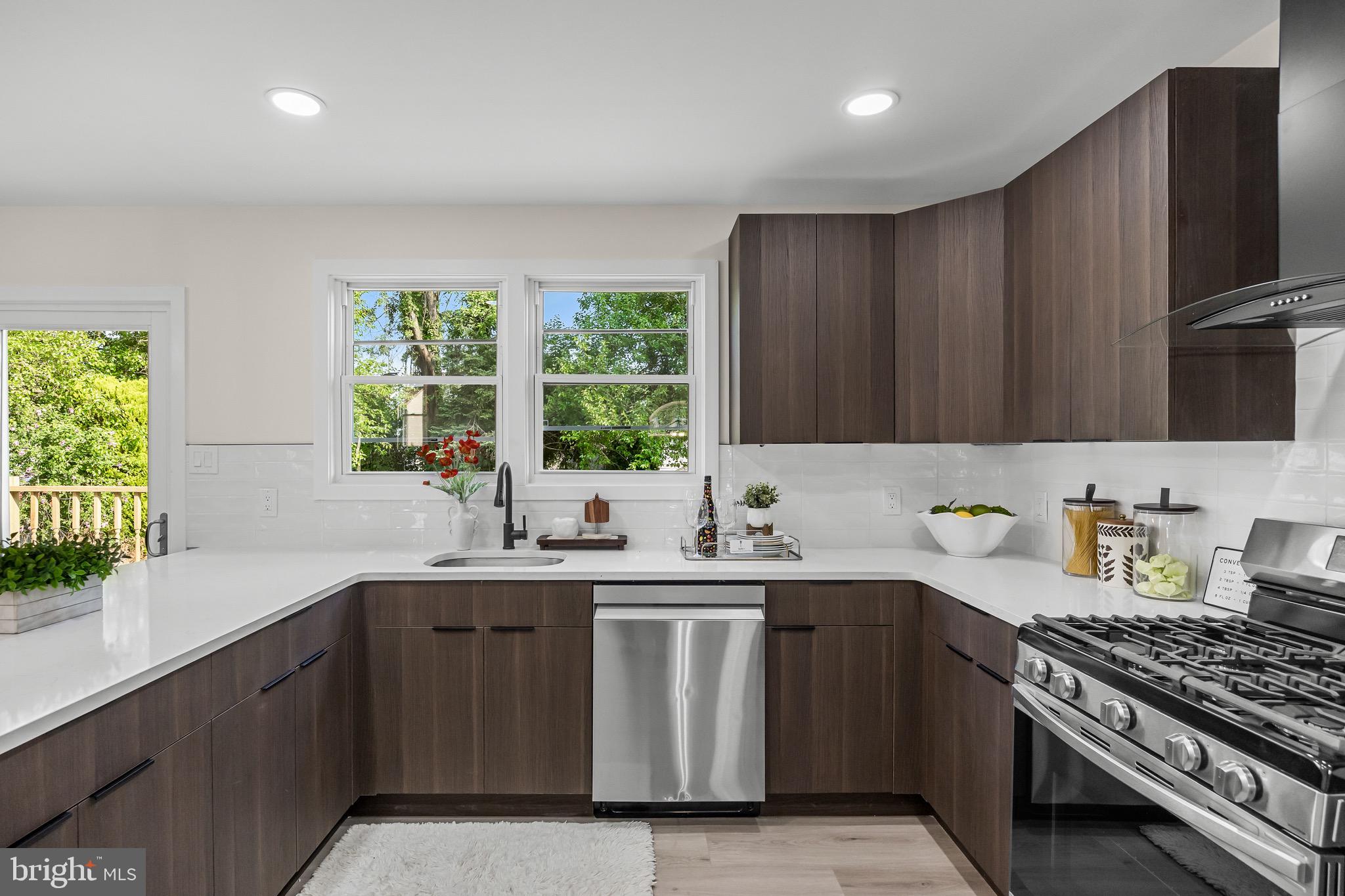7 Stone River Road Clementon, NJ 08021 - Photo 12 of 29