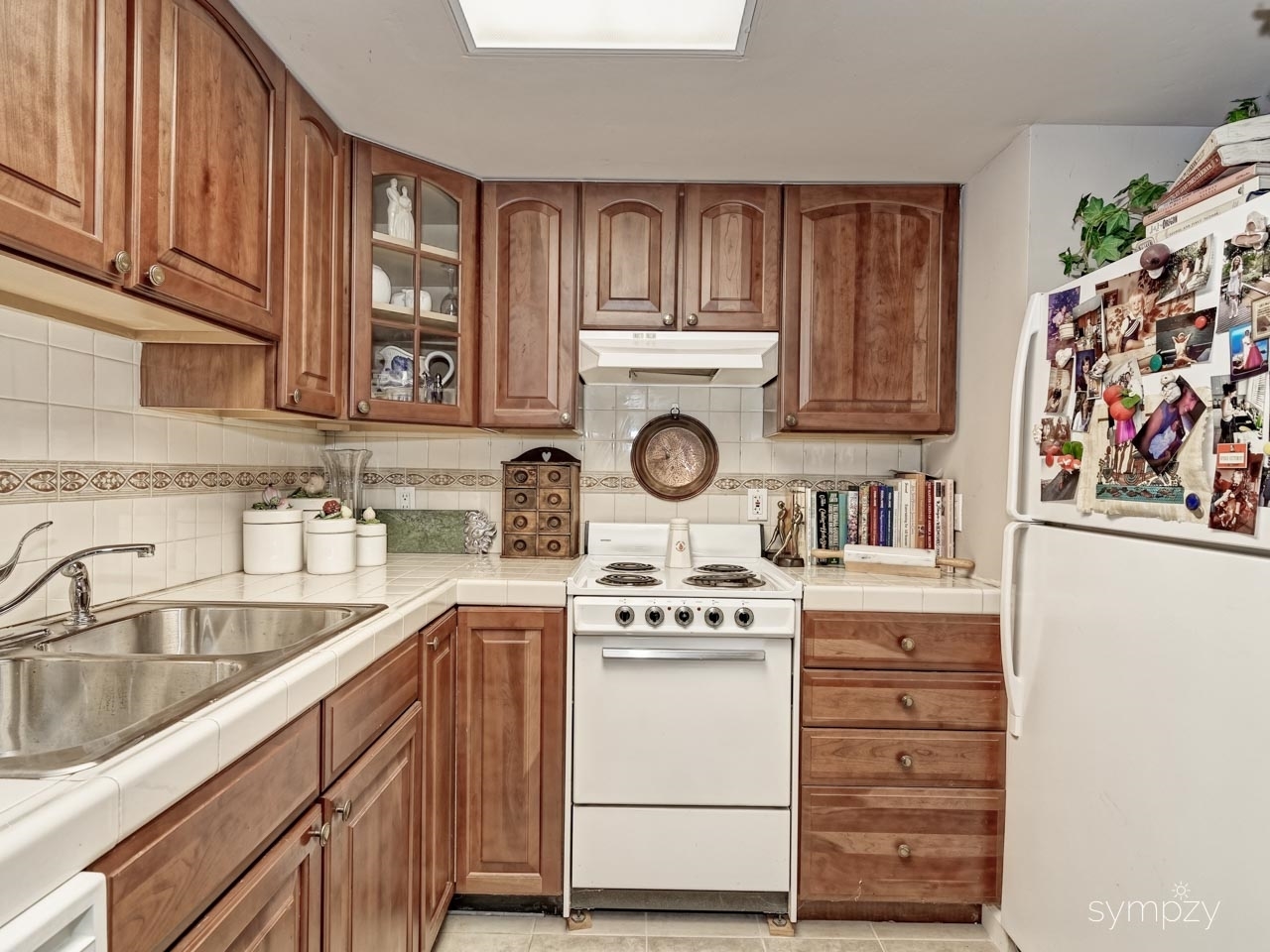 1535 South Grade Road Alpine, CA 91901 - Photo 21 of 25 Granny Flat Kitchen