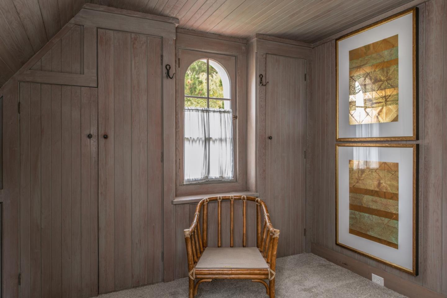 112 Pine Way Carmel Highlands, CA 93923 - Photo 27 of 33 a hallway with windows and closet